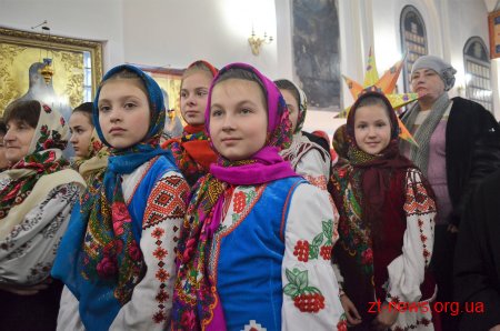 Сотні житомирян відвідали Обласний дитячий фольклорний фестиваль «Янголи віншують»