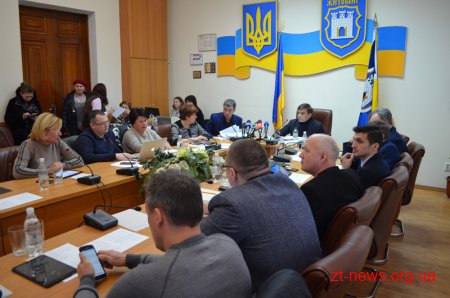 Протягом місяця у Житомирі демонтують незаконні тимчасові споруди та конструкції зовнішньої реклами