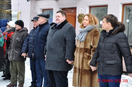 До Дня Соборності житомиряни з'єднали вулиці Київську і Велику Бердичівську живим "ланцюгом єдності"