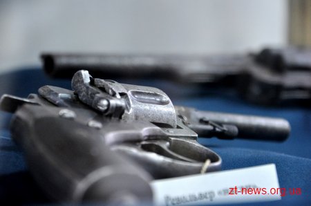 В обласному краєзнавчому музеї відкрили банерну виставку присвячену 100-річчю проголошення УНР