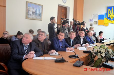 Житомирський міський голова Сергій Сухомлин провів зустріч з головами ОТГ, районів та сіл прилеглих до міста