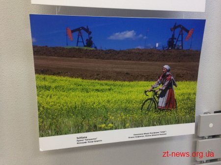 У Житомирі відкрилась виставка міжнародного канадсько-українського фото проекту «Емігрантки»