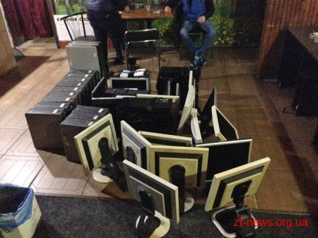 На Житомирщині поліція провела обшуки у гральних закладах