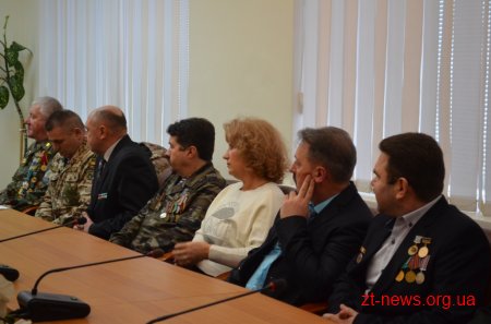 У міській раді нагородили медалями ветеранів афганської війни