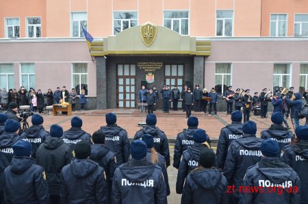 У Житомирі 40 поліцейських нового набору урочисто склали Присягу