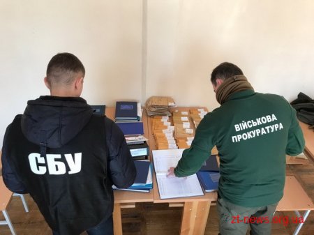 На Житомирщині командування військової частини списувало, а потім продавало пальне
