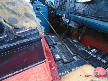 Поліція розшукала чоловіка, який вкрав акумулятори з 8 житомирських маршруток