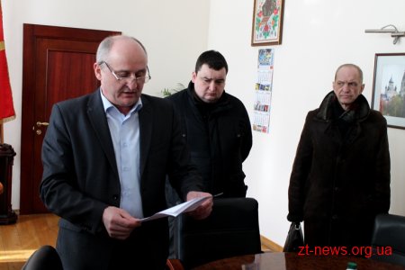 Володимир Ширма зустрівся з кількома десятками військових пенсіонерів