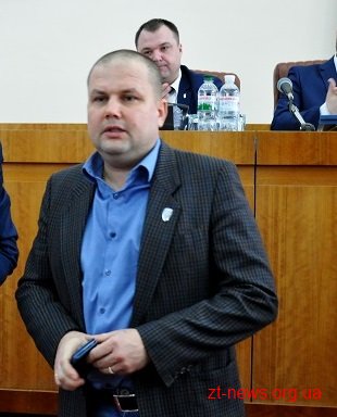 Депутат Житомирської облради намагався вбити себе з карабіна Депутат Житомирської облради намагався вбити себе з карабіна