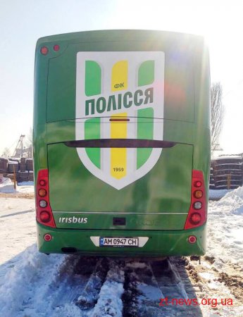 Ігор Гундич показав, як виглядає забрендований автобус ФК «Полісся»