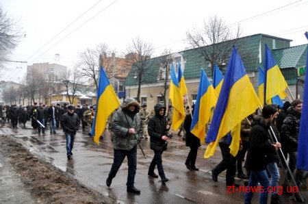 Урочистою ходою та читанням віршів відзначили 204 річницю від дня народження Тараса Шевченка
