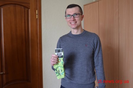Житомирян запрошують долучитися до міжнародного флешмобу #LotsOfSocks