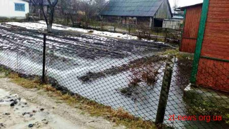 Рятувальники допомагають жителям області долати наслідки підтоплень
