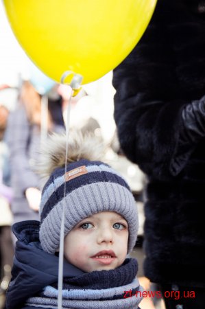 На вулиці Михайлівській відбувся флеш-моб «Всі ми різні, але всі ми рівні»