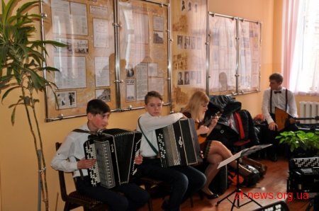 У Житомирі відбувся концерт до Всеукраїнського дня баяна та акордеона