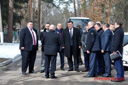 Члени бюджетного комітету Верховної Ради оглянули майбутній Центр реабілітації інвалідів та учасників АТО