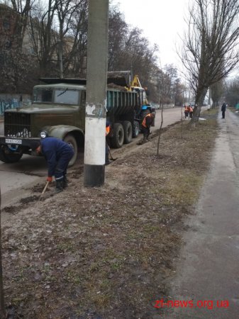 У Житомирі триває санітарне прибирання міста