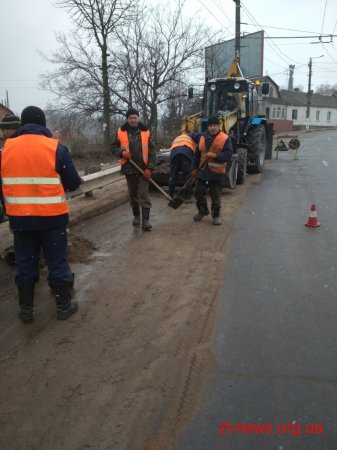 У Житомирі триває санітарне прибирання міста
