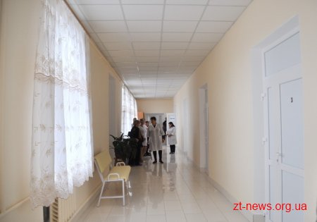 Керівник області оглянув будівництво ЗОШ №13 у Коростені