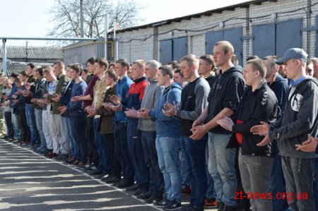 На Житомирщині 124 призовники відправили на строкову військову службу