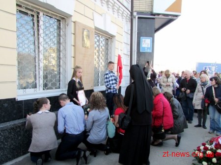 У Житомирі вшанували пам’ять жертв сталінських репресій та розстрілів військовополонених поляків