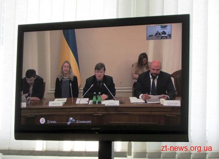 Майже 13 тисяч жителів області підписали декларації із сімейними лікарями