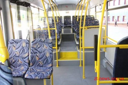 До кінця квітня в Житомирі з’являться 17 нових автобусів