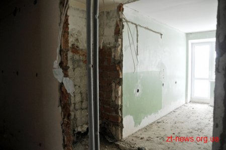 У Центрі вертебрології вже переходять до ремонту другого поверху
