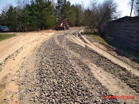 На Житомирщині проводять ямкові ремонти доріг