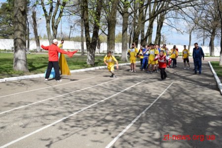 Близько 10 команд із шкіл області традиційно взяли участь в обласній спартакіаді допризовної молоді