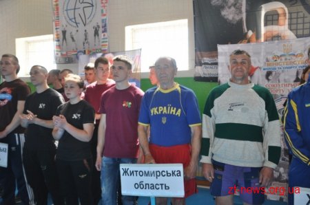 У Житомирі проходить Чемпіонат України з гирьового спорту