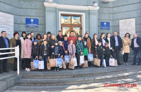 Спортсмени з Донеччини зустрілися з Сергієм Сухомлиним і розповіли про свої враження від Житомира