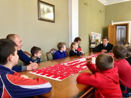 Спортсмени з Донеччини зустрілися з Сергієм Сухомлиним і розповіли про свої враження від Житомира