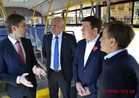 Вже найближчим часом вулицями Житомира курсуватимуть 17 нових автобусів