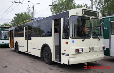 Молодикам, які побили водія тролейбуса, загрожує до 4 років ув’язнення