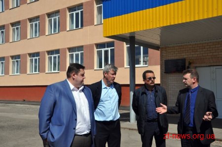 Підрядник, який утеплював Попільнянську гімназію, має місяць для того, щоб виправити недоліки