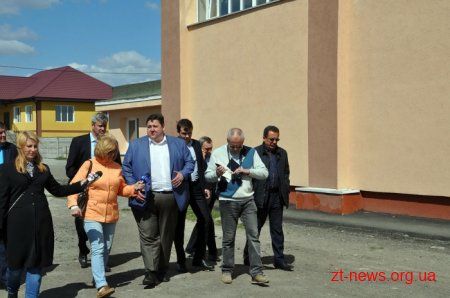 Підрядник, який утеплював Попільнянську гімназію, має місяць для того, щоб виправити недоліки