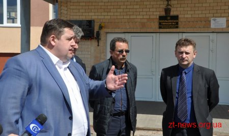 Підрядник, який утеплював Попільнянську гімназію, має місяць для того, щоб виправити недоліки