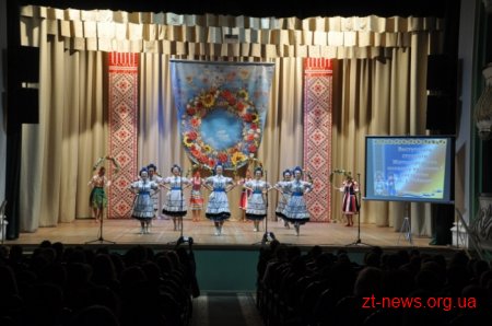 У Житомирі привітали 155 дітей-сиріт, які цього року стануть випускниками