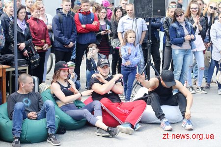 В Житомирі відкрився сезон із занять "Street Workout"