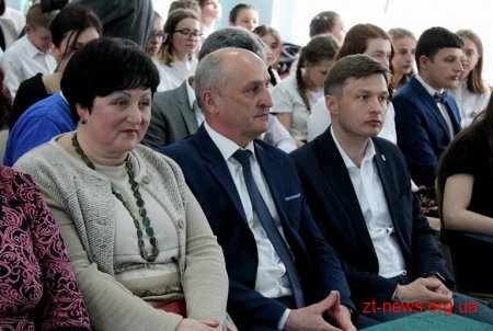 Талановитих учнів, які «піднялись» на «Ліцейний олімп» нагородили грамотами та дипломами