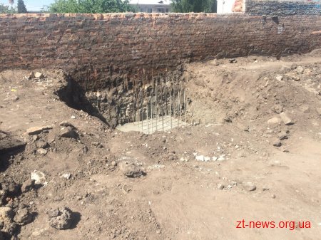 Тривають роботи з проведення реконструкції стадіону «Спартак»