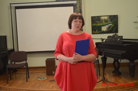 В Домі української культури відкрили виставку «Несу красу»