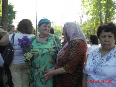 У Житомирі на двох військових кладовищах вшанували пам’ять загиблих в роки Другої світової війни
