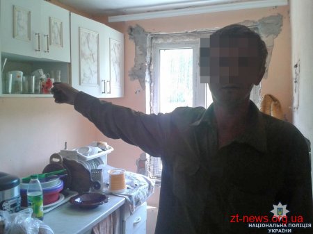 Правоохоронці затримали дачного злодія, якого підозрюють у обкраданні щонайменше десяти будинків