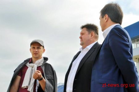 На стадіоні «Полісся» встановлюють підігрів поля
