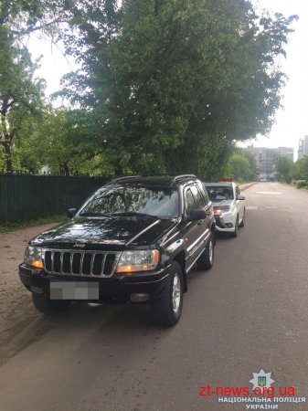 У Бердичеві поліцейські виявили у керманича підроблені документи на позашляховик