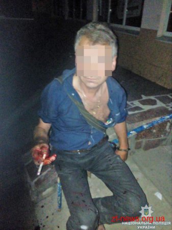 Поліцейські охорони затримали чоловіків, які намагались обікрасти магазин у центрі міста