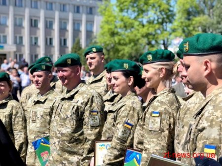 Прикордонники отримали ключі від 50 нових квартир в Овручі