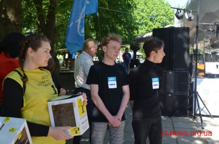 У Житомирі проходить благодійно-розважальний фестиваль «Крила»
